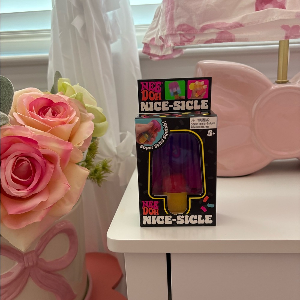 NeeDoh Nice-Sicle Squishy Toy Purple Blue